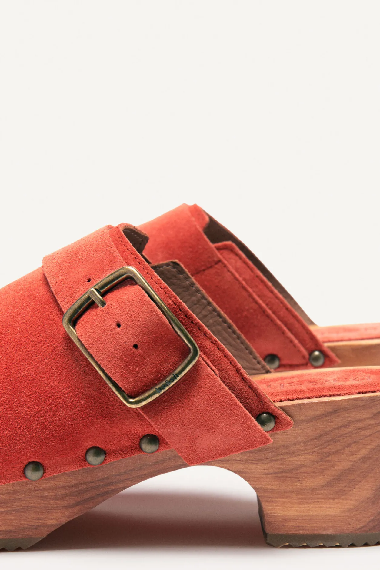 Femme ba&sh Clog.